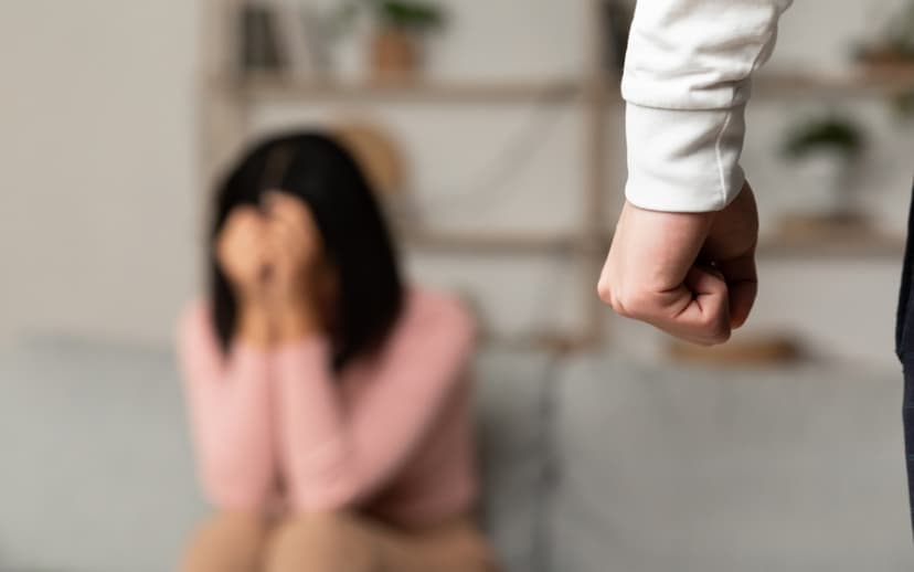 التحقيق في قضايا العنف الأسري