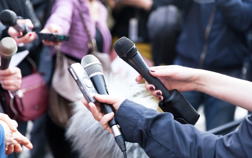 الإعلام الإلكتروني والصحافة الإلكترونية